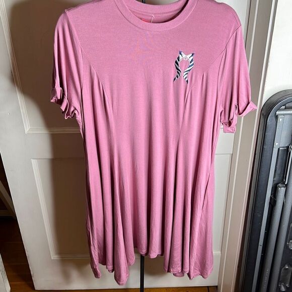 Her Universe Star Wars Ahsoka Tano T-Shirt Rayon Dress size Medium - Picture 3 of 8